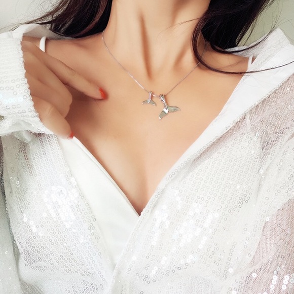 Jewelry - Sterling Silver Tails Necklace